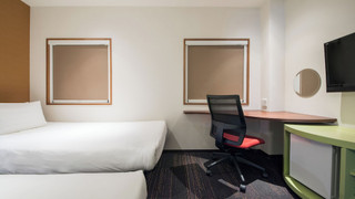 スーペリア ツインルーム 禁煙