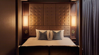 スーペリアダブル クイーンベッド1台 禁煙