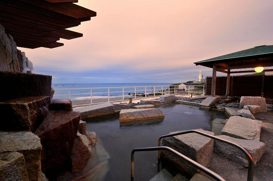 4. 太平洋を一望できる！「絶景の宿 犬吠埼ホテル」3908196