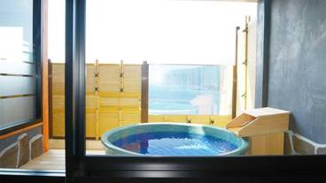 10畳和室　陶器半露天風呂 / 13