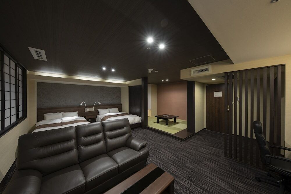 ご当地グルメ「平川サガリカレー」＆「りんご風呂」で体イキイキ♪3996263