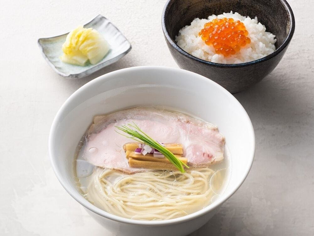朝食