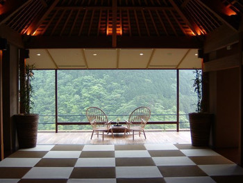 全室露天風呂付き客室。箱根の絶景を望み、2人きりのひとときを4229849