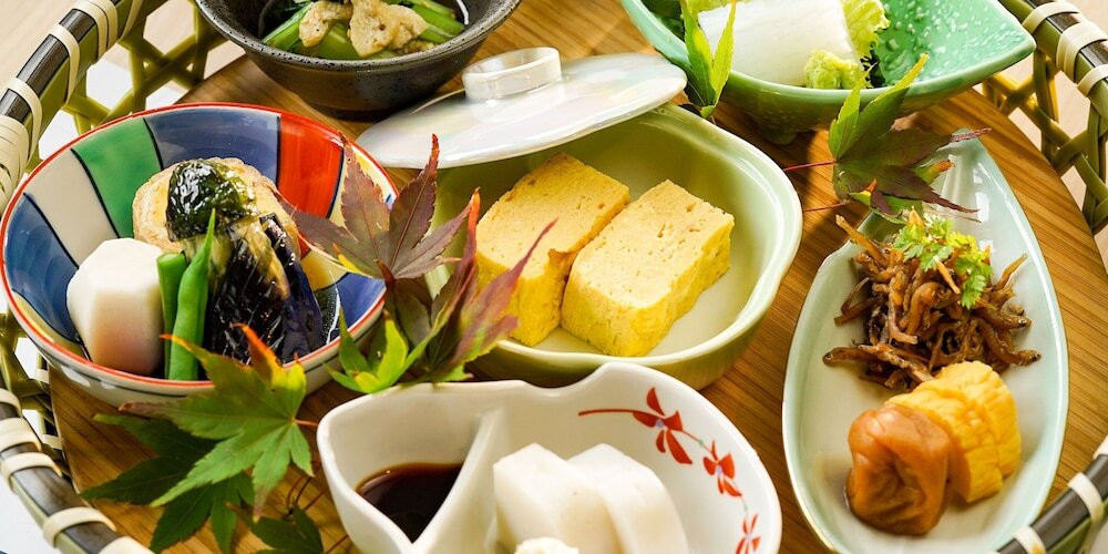 朝食