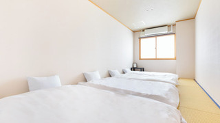 トラディショナル 4 人部屋 禁煙