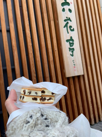 「六花亭 札幌本店」 料理 124503336 お店限定　アイスバターサンド