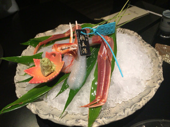 「べにや無何有」 料理 47967330 かに刺し洗い