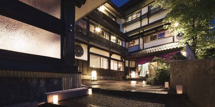 深山荘 高見屋（山形県 旅館） / 1