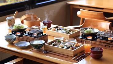 朝食 和食御膳一例 / 5