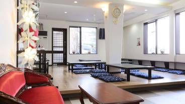 ロビーラウンジ / 5