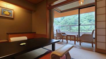 5-9階 12.5畳+4.5畳客室② / 23