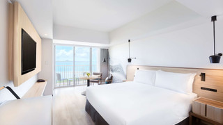 デラックス ルーム キングベッド 1 台 オーシャンビュー