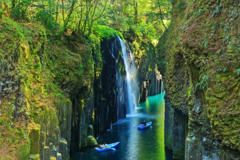 [Miyazaki] Takachiho Gorge and Manai Falls