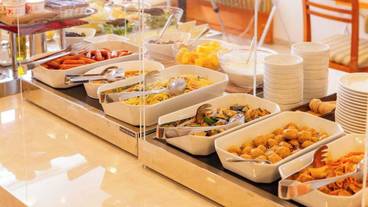 朝食ビュッフェ / 4