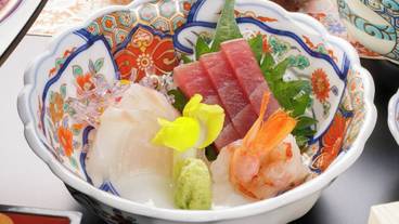 食事・飲み物 / 4