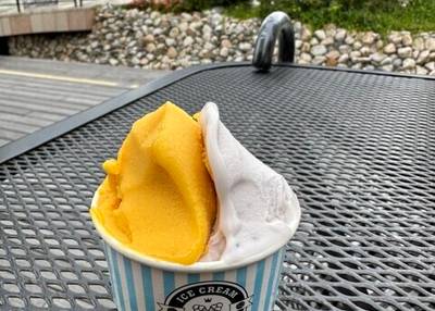 ICE CREAM UNITED