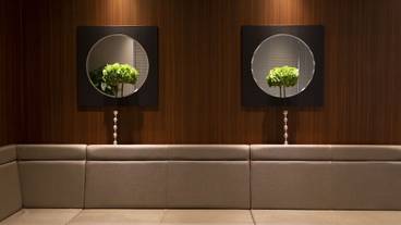 ロビーラウンジ / 13