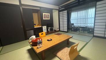 客室 / 20