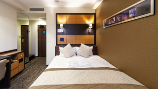 [禁煙] スタンダードダブルルーム/16平米/160cm ベッド1台