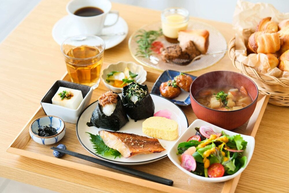 朝食