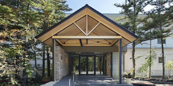 風木立の川辺 紫明館（群馬県 旅館） / 1