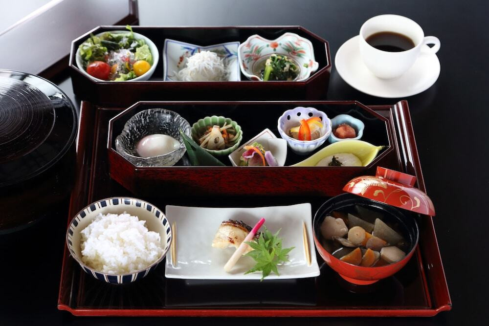 「建長寺」直伝のけんちん汁などがいただけるこだわり朝食4089811