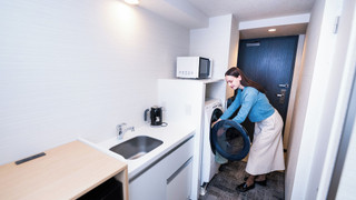 レジデンシャル ダブルルーム 18㎡ 禁煙 1ベッド 洗濯乾燥機 ミニキッチン付き