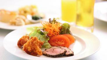 ビュッフェ / 24