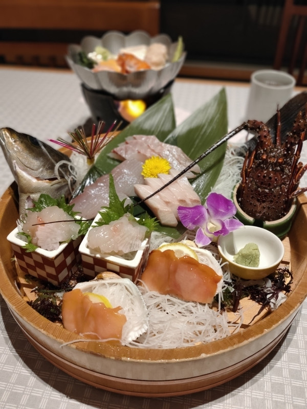 夕食一例 お造り