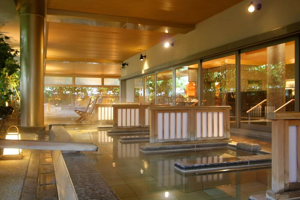 大浴場「悠幻の湯殿」②