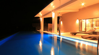 ラグジュアリー ヴィラ