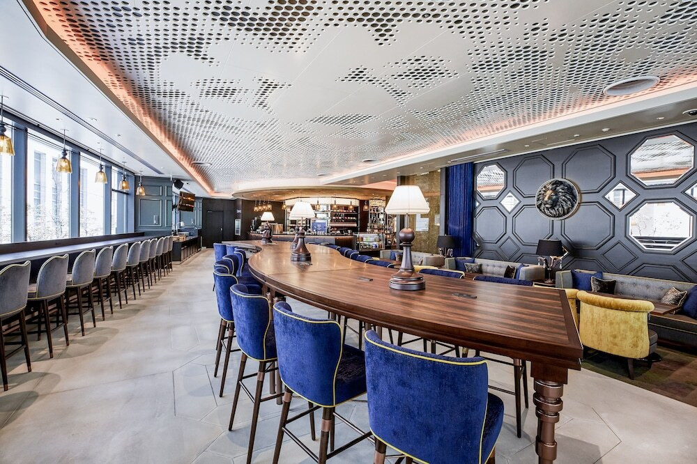 7．人が集う憩いの場所がコンセプト「ザ ロイヤルパーク キャンバス 大阪北浜」4113048