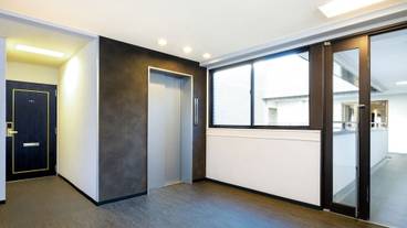 エレベーター / 1