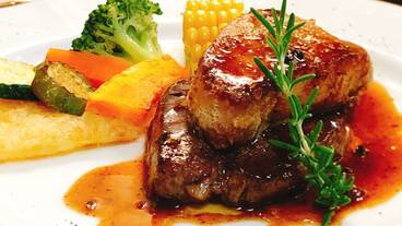 食事・飲み物 / 8