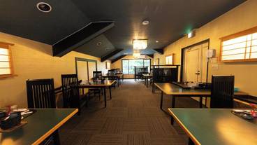 旅館のお食事処 / 15