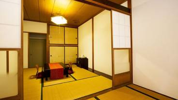 客室内のダイニングエリア / 15