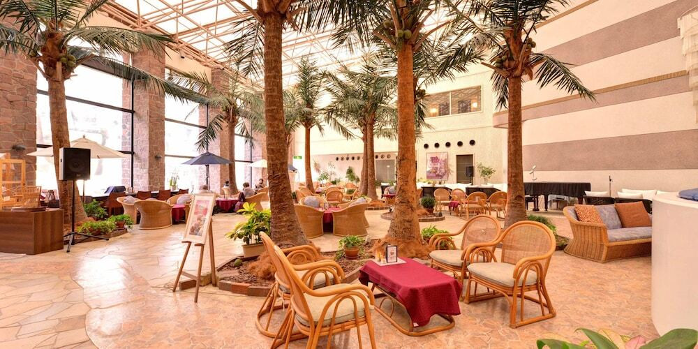 ロビー応接スペース