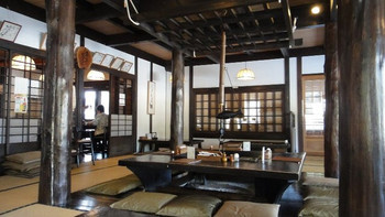「三瀬そば」内観 579179 店内は綺麗な古民家風です。