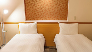 エコノミー ツインルーム 喫煙可