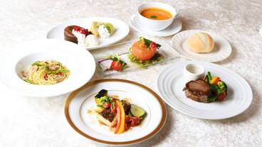 食事・飲み物 / 3