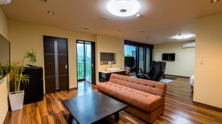 [和モダンスイート和洋室] 55平米 + 専用テラス12平米 信楽焼露天風呂 禁煙