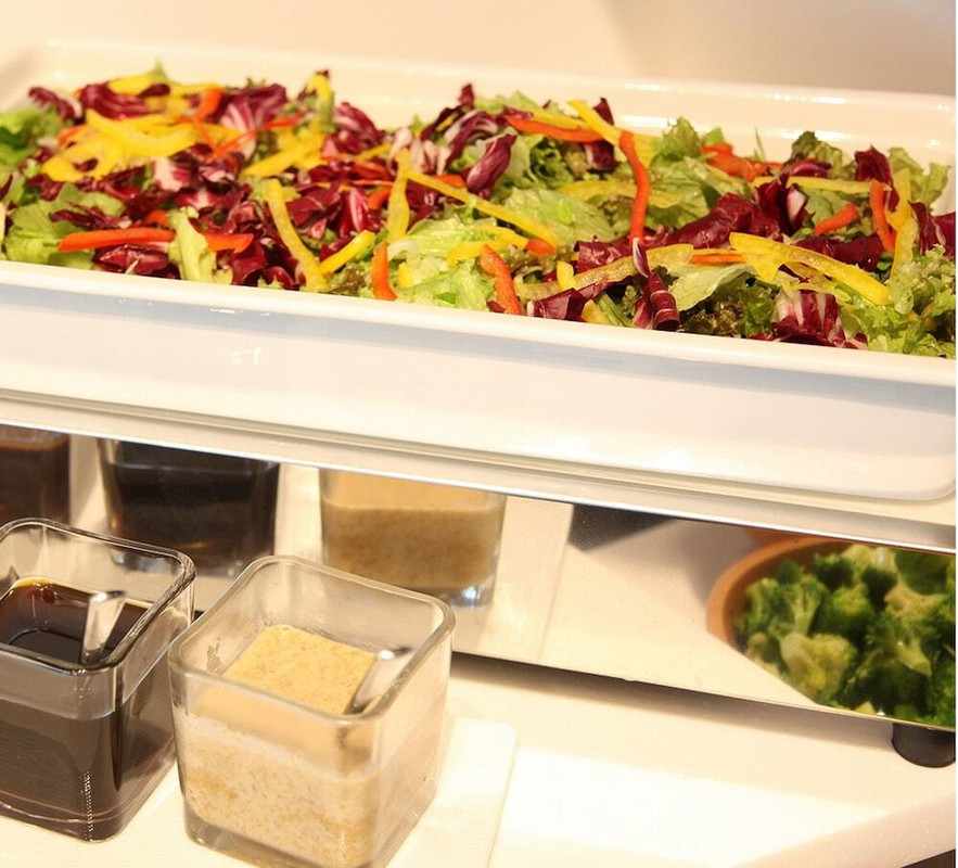 朝食ビュッフェ