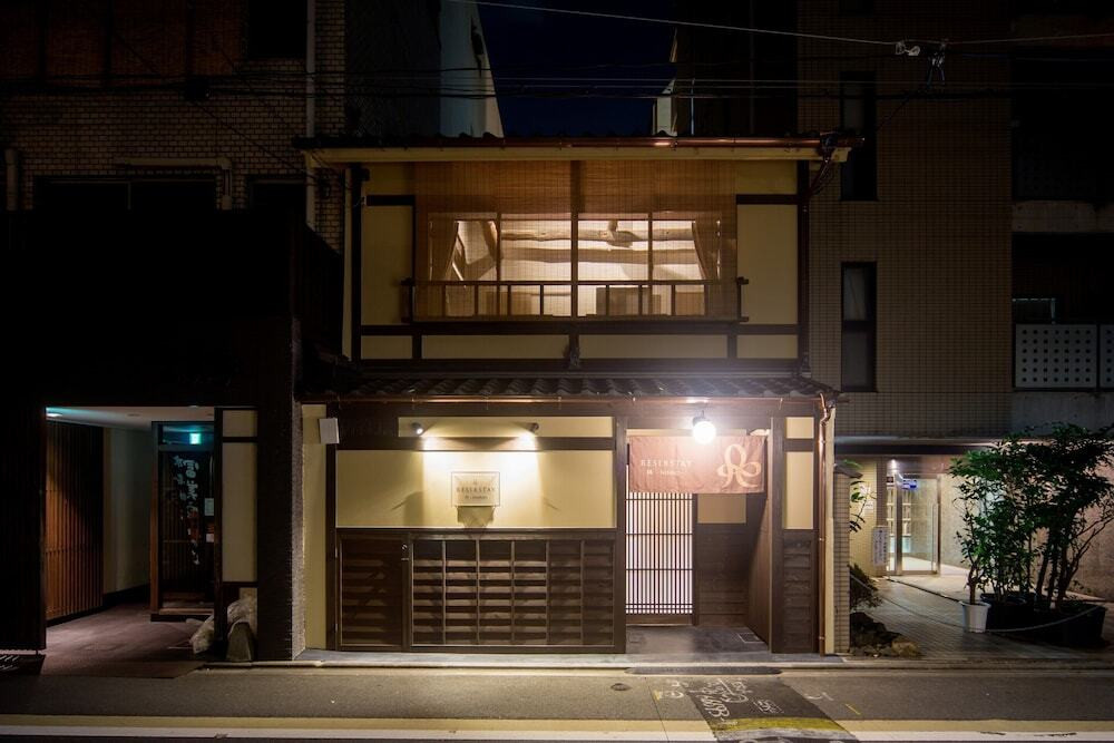 施設の正面