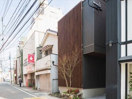 グランドベース長崎 / 2