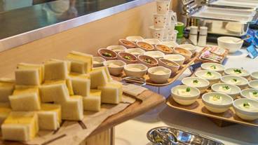 朝食ビュッフェ / 10