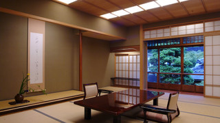 露天風呂付特別室　蓬莱