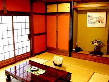 8．心がふれあう民芸の宿 中央ホテル3435095