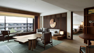 スイート キングベッド 1 台 ガーデンビュー