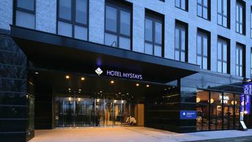 施設の入り口 / 19