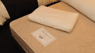 （禁煙）セミダブルルーム（13.3㎡）ベッド幅130㎝、素泊まり